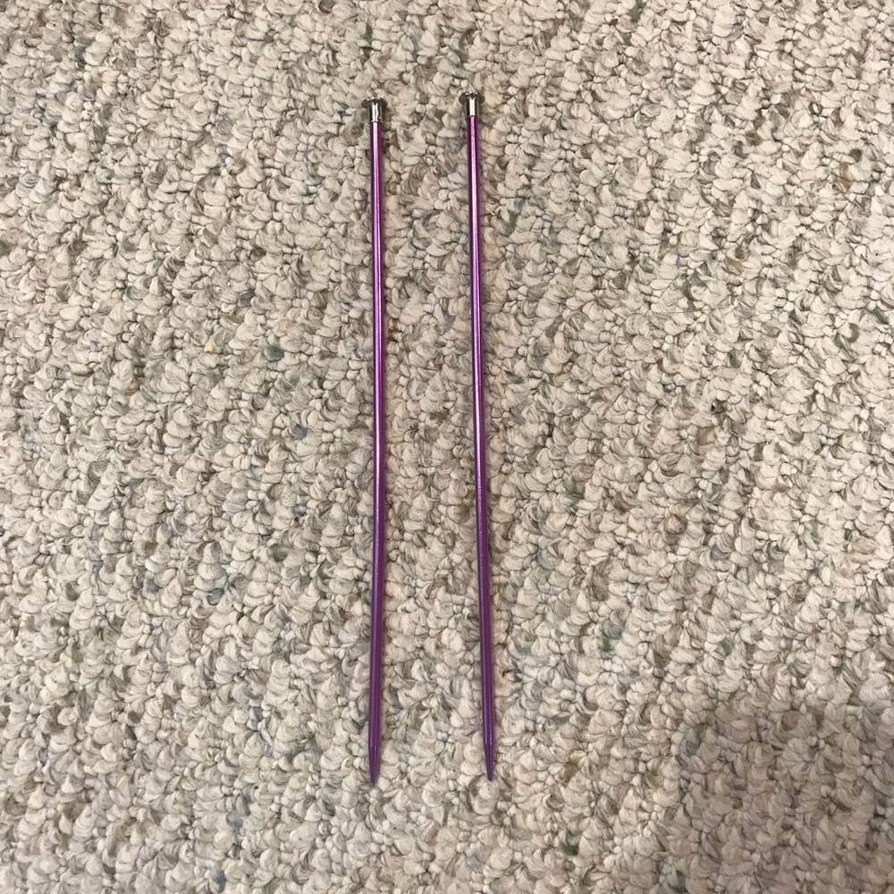 Size 6 knitting needles